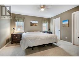 31 Tanser COURT - 24