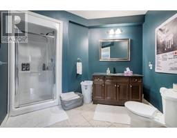 31 Tanser COURT - 36