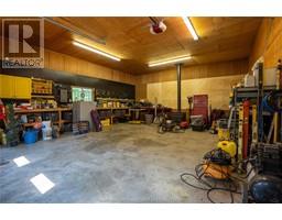 336 DELAWARE AVENUE - 37