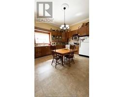 21983 Communication ROAD - 10