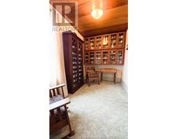 21983 Communication ROAD - 19