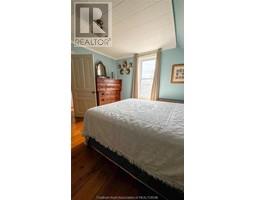 21983 Communication ROAD - 23
