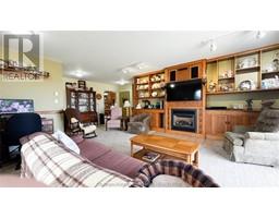 21983 Communication ROAD - 7