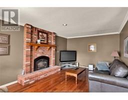 56 NORWAY MAPLE DRIVE - 18