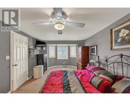 56 NORWAY MAPLE DRIVE - 22
