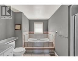 56 NORWAY MAPLE DRIVE - 25