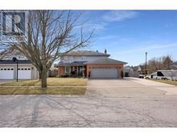 56 NORWAY MAPLE DRIVE - 3