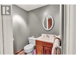 56 NORWAY MAPLE DRIVE - 40
