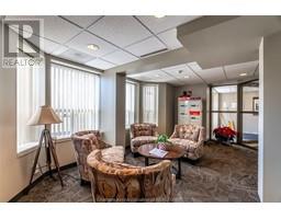 10 Van Allen AVENUE UnitNo. 604 - 28