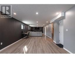 631 MAIN STREET - 24