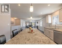 631 MAIN STREET - 7