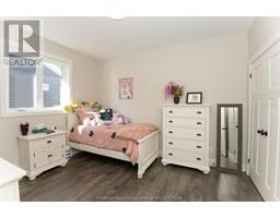 7 VENTURE CRESCENT - 14