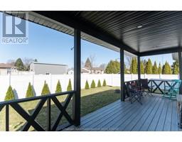 7 VENTURE CRESCENT - 28