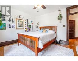 351 Wellington STREET West - 27