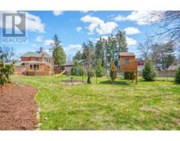 351 Wellington STREET West - 46