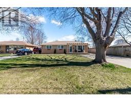 118 Burton AVENUE - 2