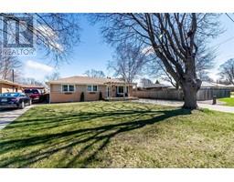 118 Burton AVENUE - 3