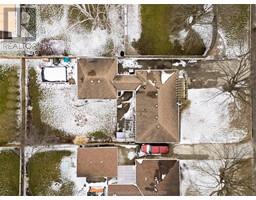 118 Burton AVENUE - 40