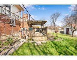 246 Tweedsmuir AVENUE West - 38