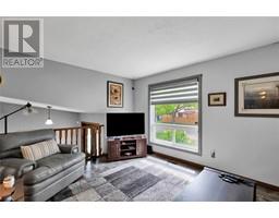 64 VALLEY ROAD - 12
