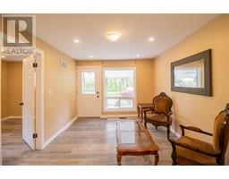 23 Siskind COURT - 5