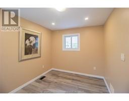 23 Siskind COURT - 9