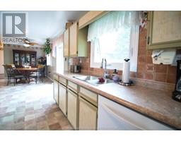 317 Oak STREET East - 14