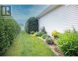 317 Oak STREET East - 44