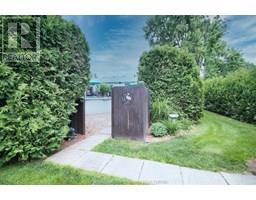 317 Oak STREET East - 45