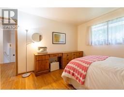 71 ARDLEIGH DRIVE - 21