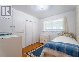 71 ARDLEIGH DRIVE - 22