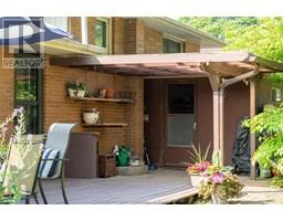 71 ARDLEIGH DRIVE - 40