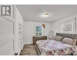 304 Queen STREET - 18