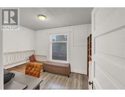 304 Queen STREET - 22