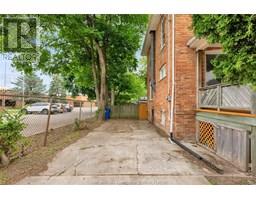 304 Queen STREET - 34