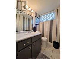 164 LLYDICAN AVENUE - 37