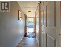164 LLYDICAN AVENUE - 42