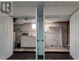 164 LLYDICAN AVENUE - 44