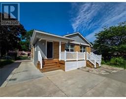 164 LLYDICAN AVENUE - 9