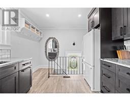 330 Talbot STREET West - 15