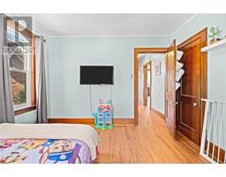 330 Talbot STREET West - 22