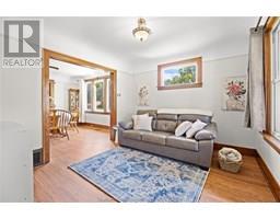 330 Talbot STREET West - 4