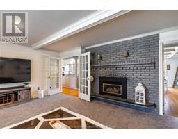 147 CRYSTAL DRIVE - 16