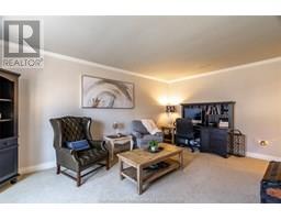 147 CRYSTAL DRIVE - 20