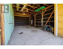 22142 CHARING CROSS ROAD - 13