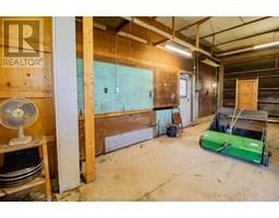 22142 CHARING CROSS ROAD - 14
