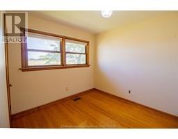 22142 CHARING CROSS ROAD - 22