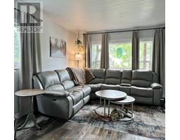 98 LEMUEL STREET - 7