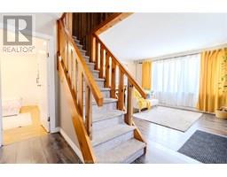 139 Davies STREET East - 10
