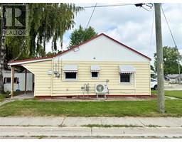 20 MCNAUGHTON AVENUE - 4